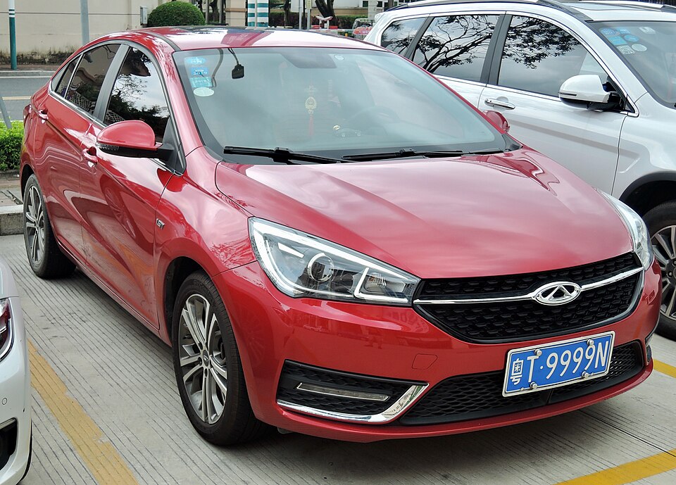 Chery Arrizo 5 — representative photograph of this model family; generation, year and trim may differ.