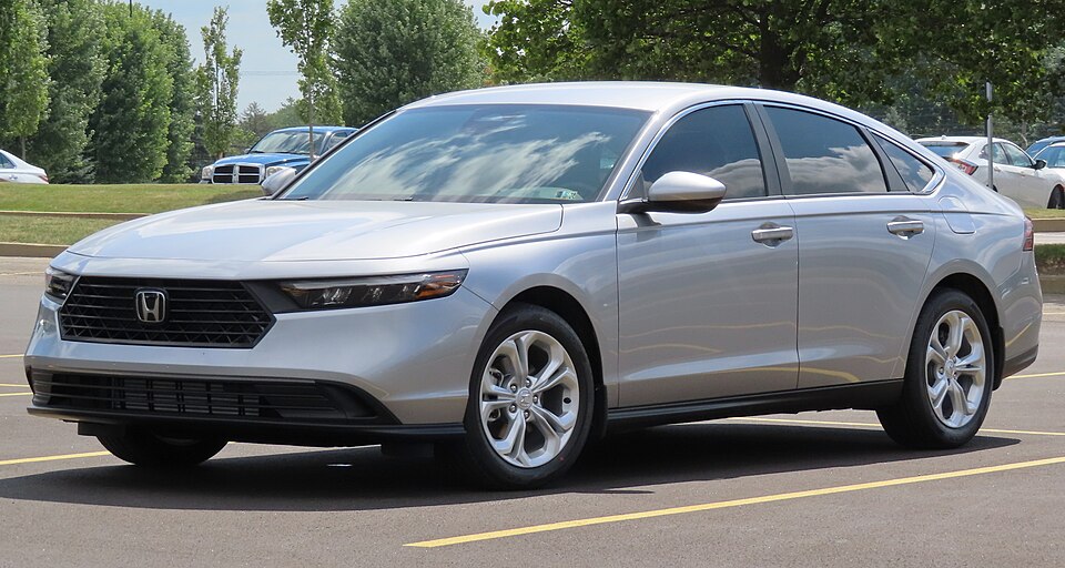 Honda Accord — representative photograph of this model family; generation, year and trim may differ.