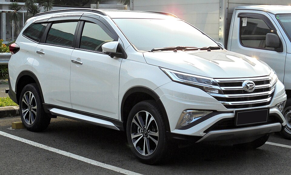 Toyota Rush — representative photograph of this model family; generation, year and trim may differ.