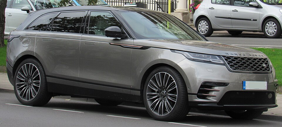 Land Rover Range Rover Velar — representative photograph of this model family; generation, year and trim may differ.