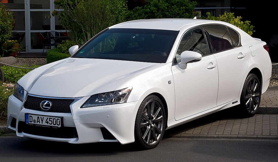 Lexus GS — representative photograph of this model family; generation, year and trim may differ.